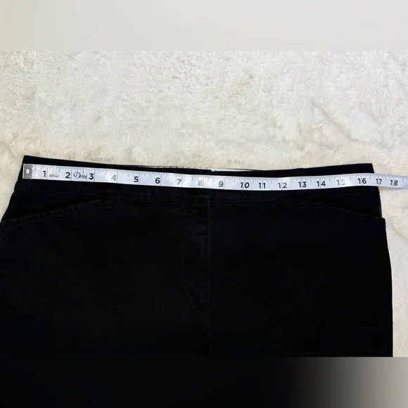 Talbots Perfect Crop size 10 black - Picture 5 of 9